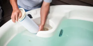 hot tub filter cleaning